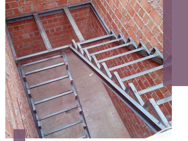 Монтаж металлических лестниц под ключ в Смоленске быстро и качественно