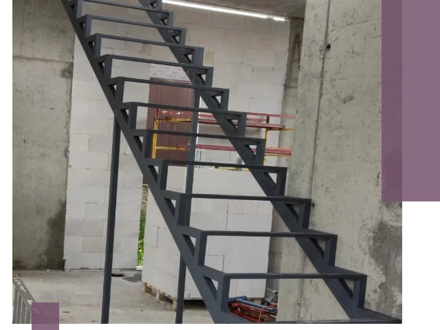 Демонтаж металлических лестниц в Смоленске быстро и безопасно