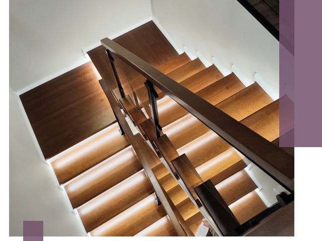 Изготовление П-образных лестниц под ключ в Смоленске