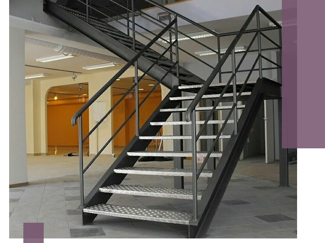 Лестницы для офиса в Смоленске: изготовление, монтаж, демонтаж