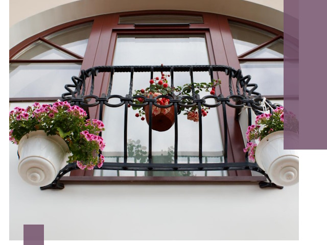 Изготовление и монтаж французских балконов в Смоленске