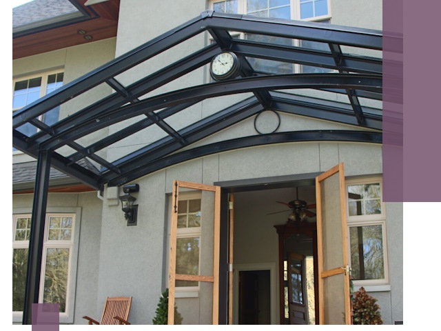 Изготовление и монтаж навесов и козырьков в Смоленске