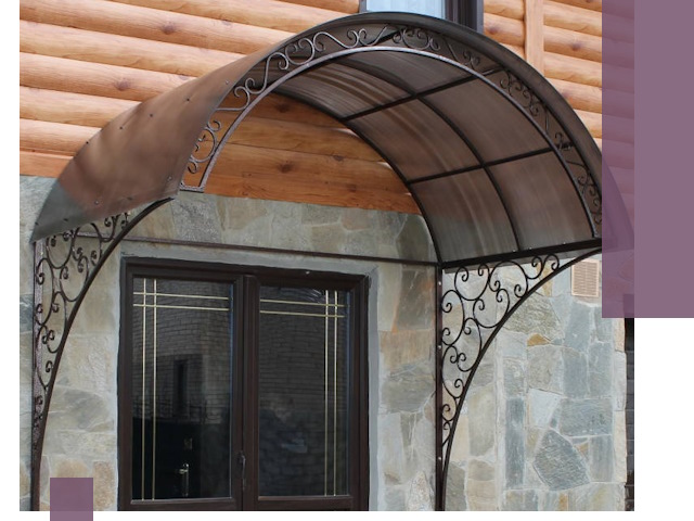 Арочные козырьки под ключ в Смоленске: изготовление и монтаж
